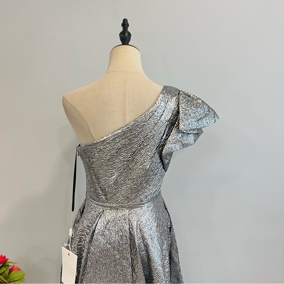 Mac Duggal Metallic Silver Brocade One Shoulder Bow Tea Length Dress - Reemoly